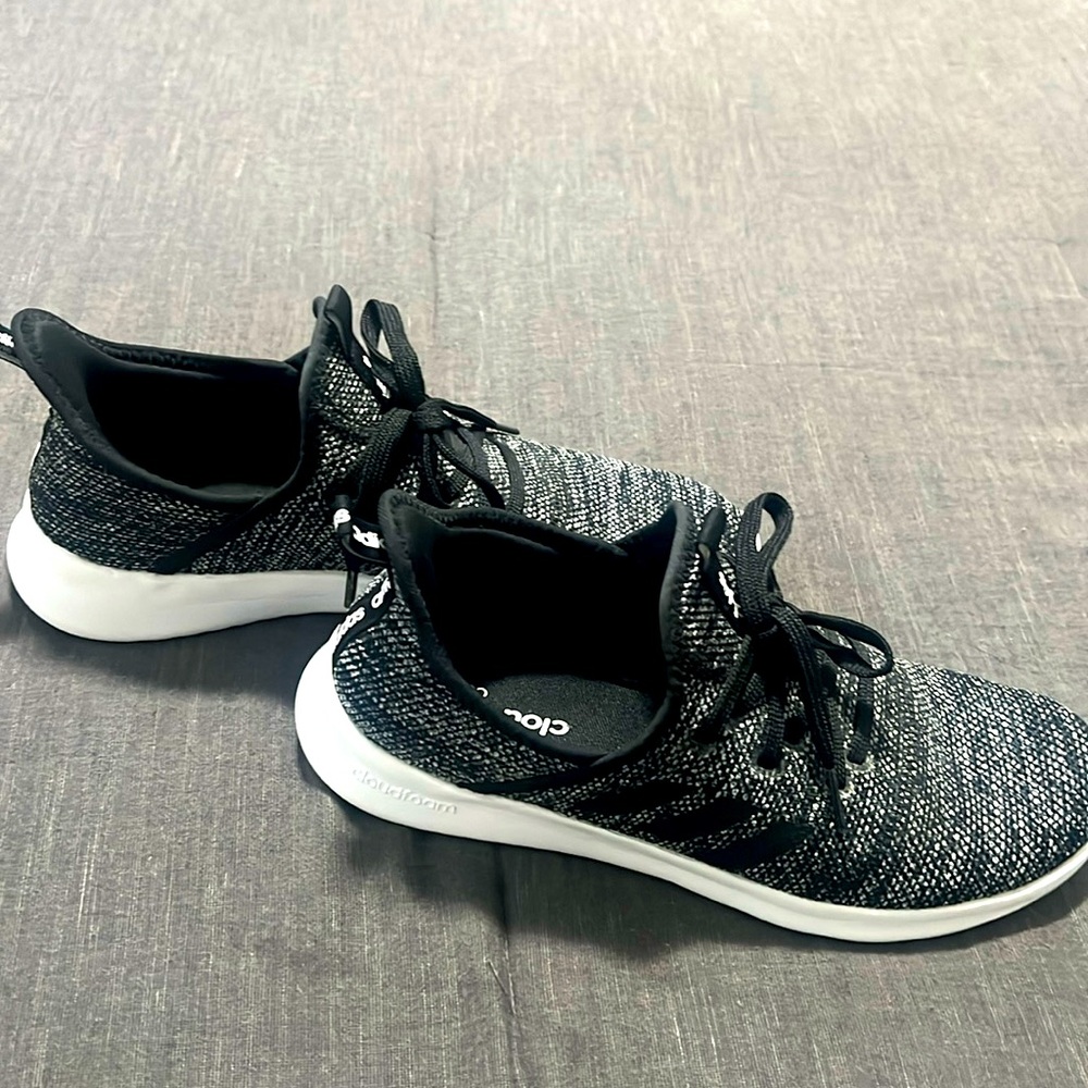 Adidas cloudfoam comfort